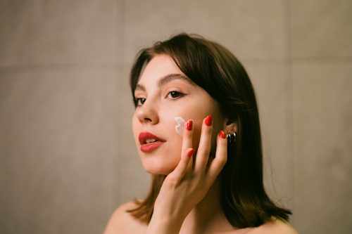 What Does Red Light Therapy Do for Your Skin?